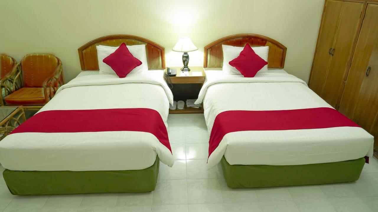 Asia Pacific Hotel Dhaka Exterior photo