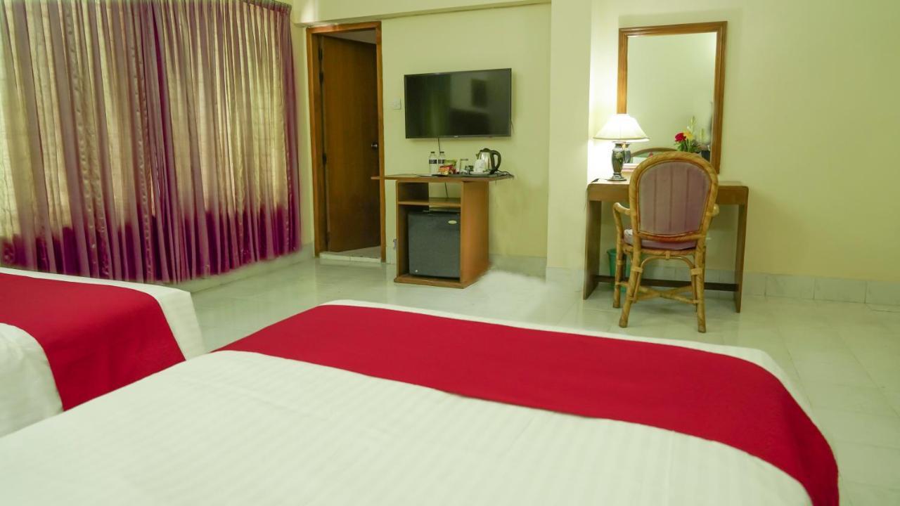 Asia Pacific Hotel Dhaka Exterior photo