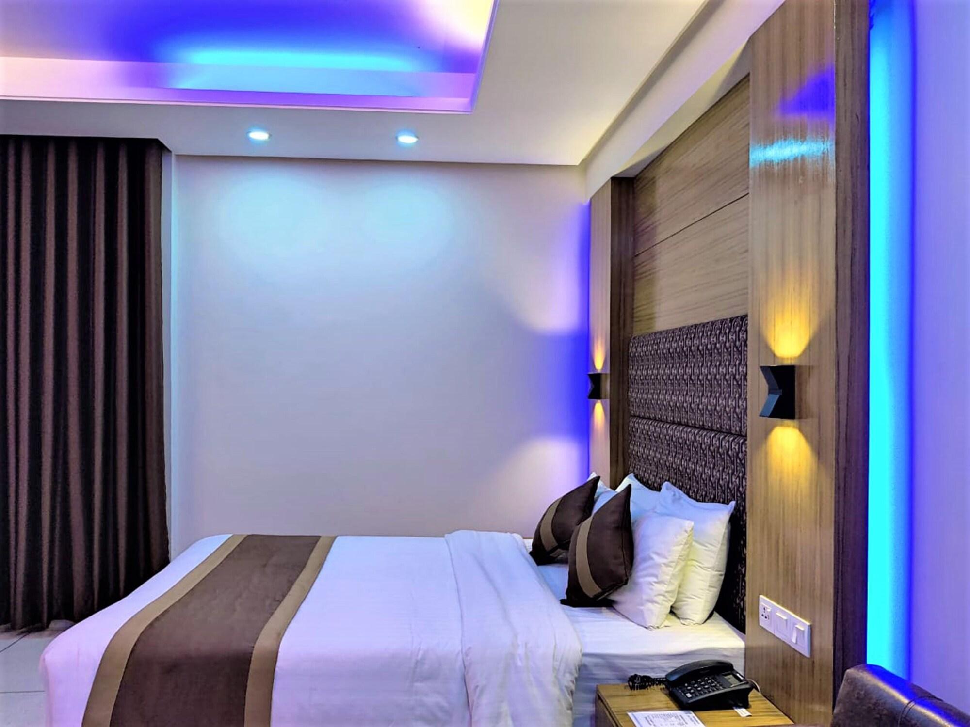 Asia Pacific Hotel Dhaka Exterior photo