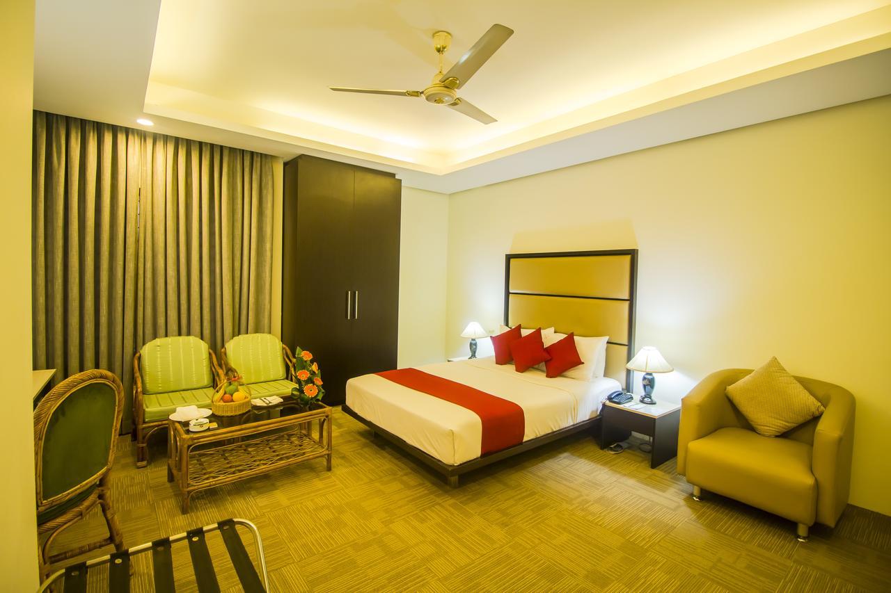 Asia Pacific Hotel Dhaka Exterior photo