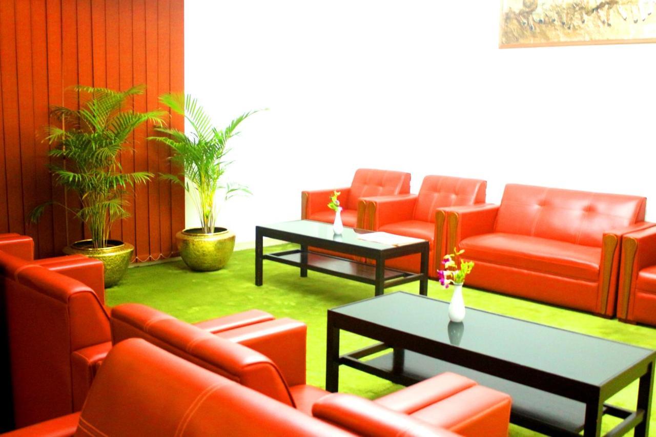 Asia Pacific Hotel Dhaka Exterior photo